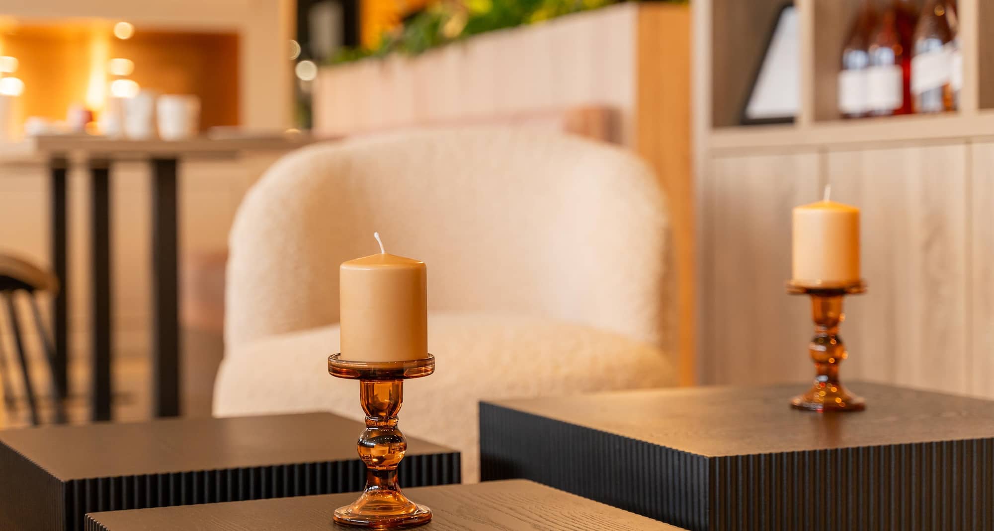 Kyriad Prestige VANNES CENTRE - Palais des Arts - Hôtel Kyriad Prestige Vannes - Espace détente