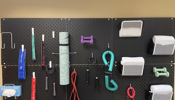 Kyriad Prestige VANNES CENTRE - Hôtel Kyriad Prestige - Salle de Fitness