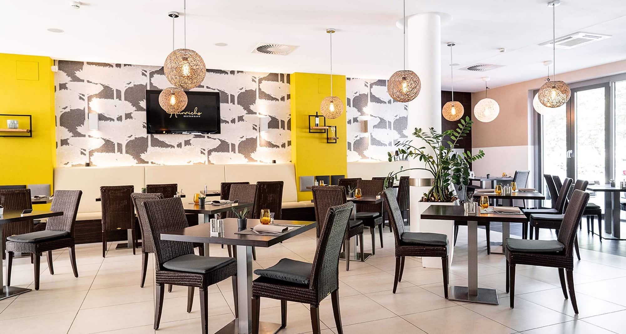 LanzCarré Hotel Mannheim, a member of Radisson Individuals - Restaurant bar