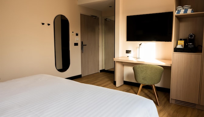 Le Relais de la Malmaison, a member of Radisson Individuals - Guest Room