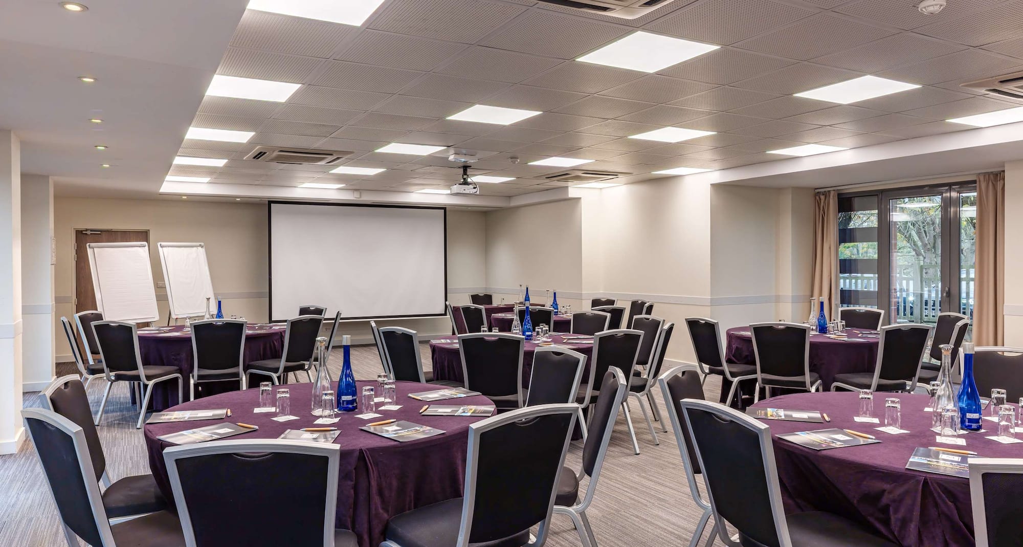 Le Relais de la Malmaison, a member of Radisson Individuals - Meeting Room