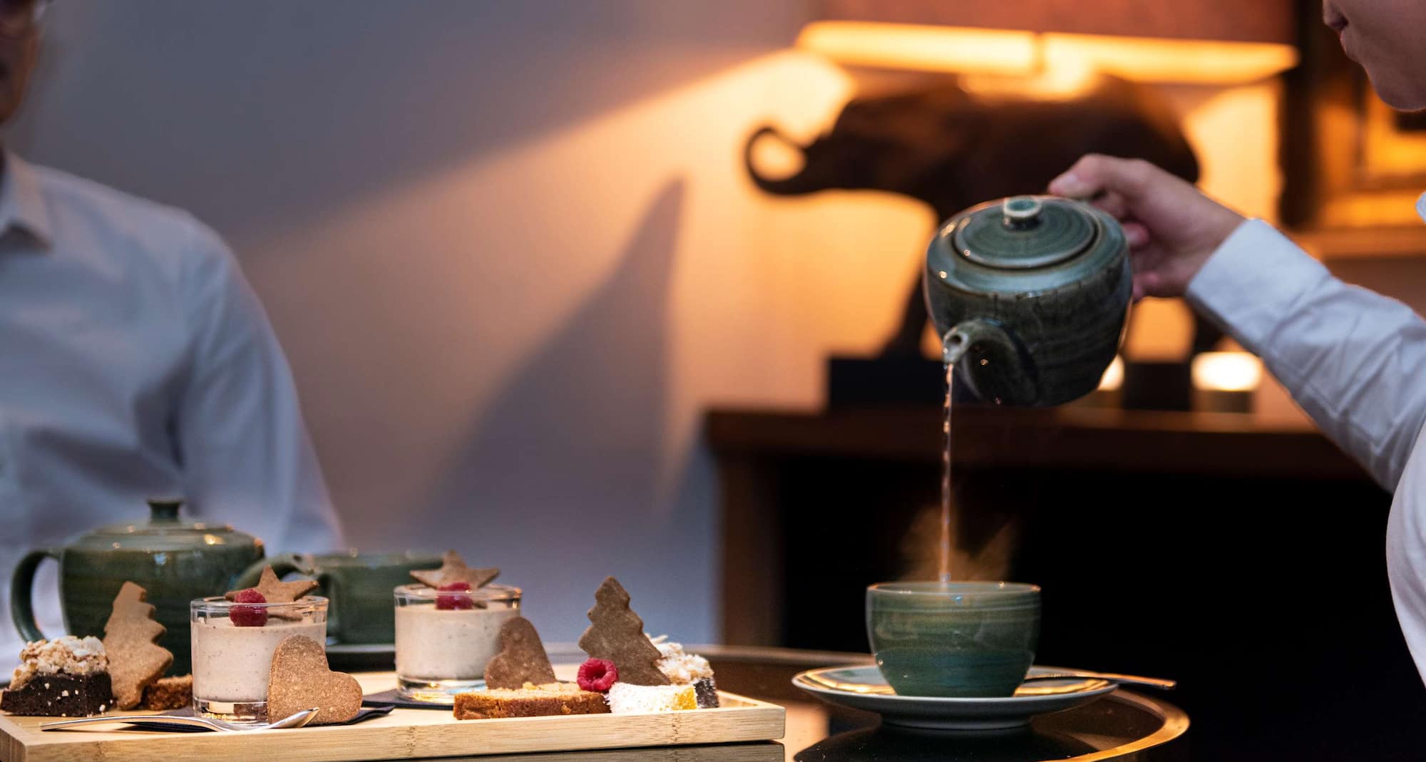 Les Maisons de Lea, a member of Radisson Individuals - Tea Time at the Tourbillon Bar