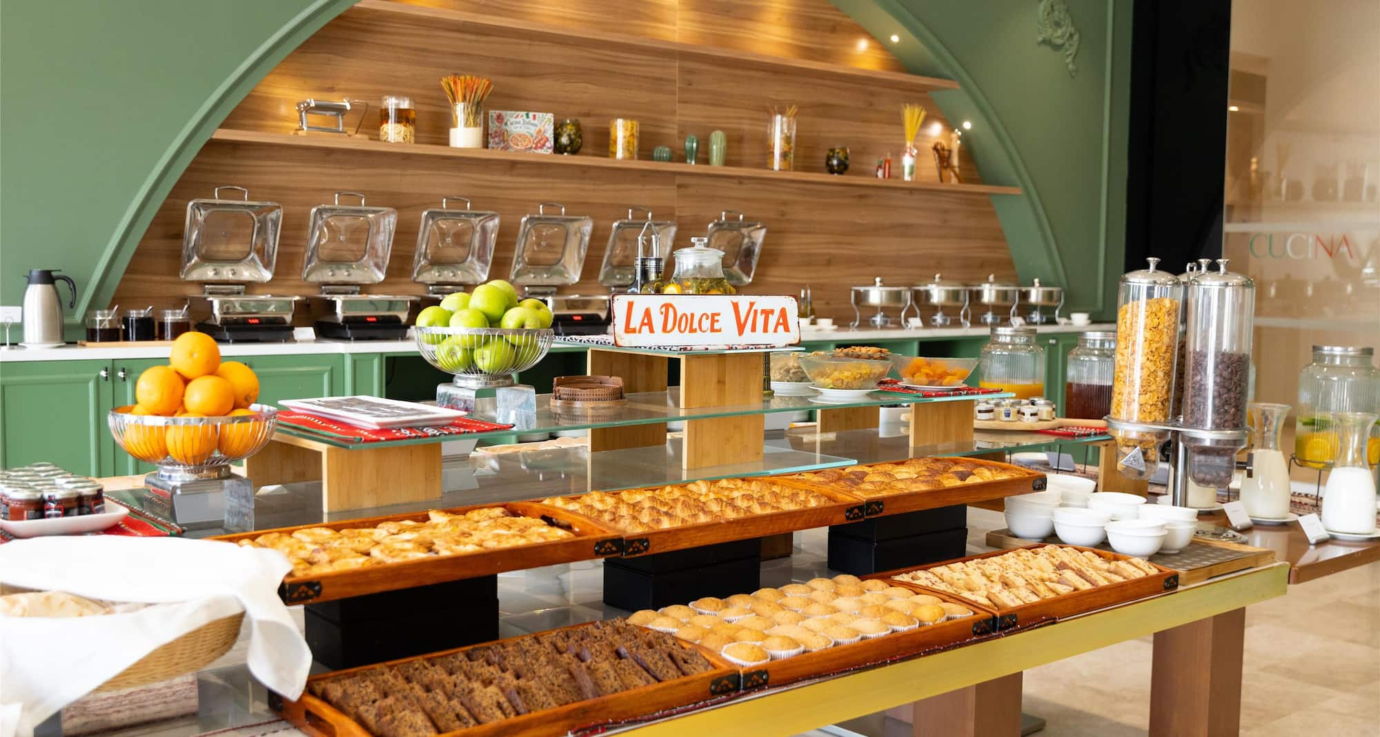 Levatio Suites Muscat, a member of Radisson Individuals - Breakfast