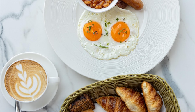 Levatio Suites Muscat, a member of Radisson Individuals - Cucina Breakfast