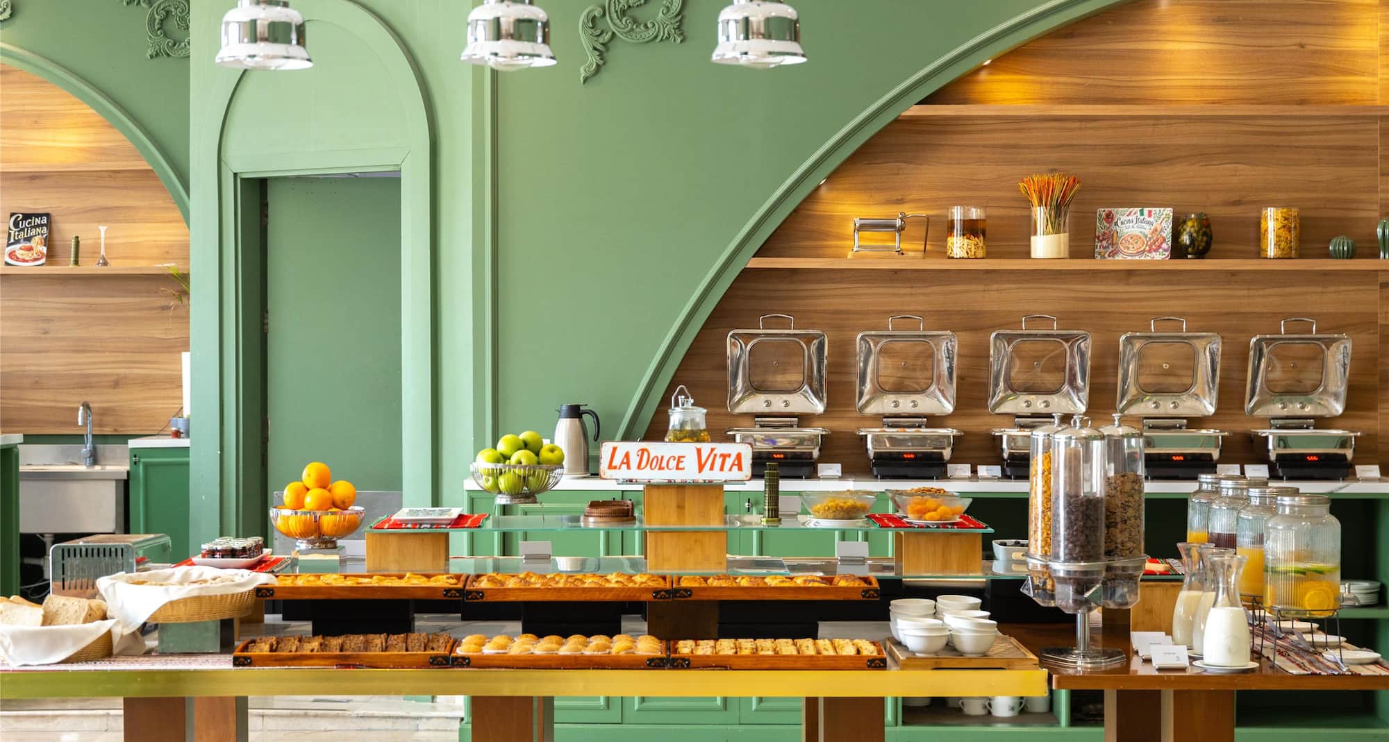 Levatio Suites Muscat, a member of Radisson Individuals - Breakfast