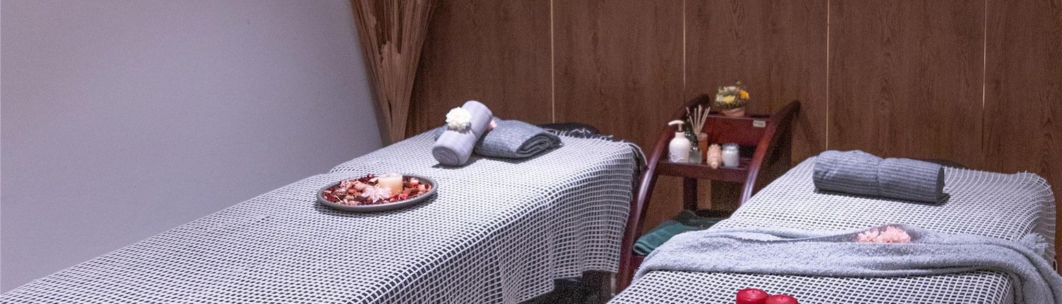 Levatio Suites Muscat, a member of Radisson Individuals - Spa Double