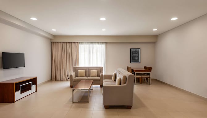Levatio Suites Muscat, a memeber of Radisson Individuals - 套房