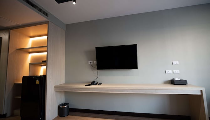 Lewit Hotel Pattaya, a member of Radisson Individuals - Guest room amenities