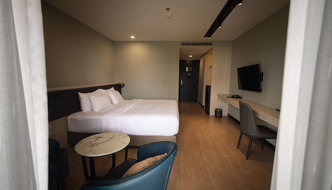 Lewit Hotel Pattaya, a member of Radisson Individuals - Premium Room & Deluxe Room