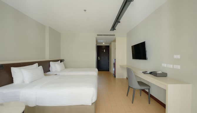 Lewit Hotel Pattaya, a member of Radisson Individuals - Superior Room