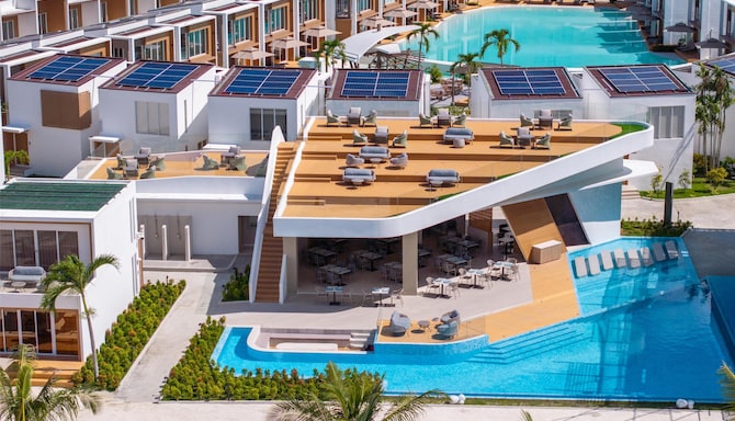 LIME Resort Bohol, a member of Radisson Individuals Premier - LIME Resort Bohol