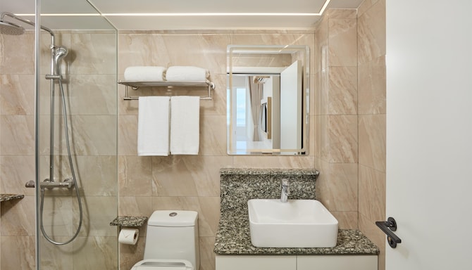 LIME Resort Bohol, a member of Radisson Individuals Premier - Two Bedroom Duplex Villa with Private Pool