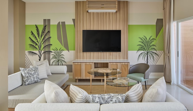 LIME Resort Bohol, a member of Radisson Individuals Premier - Two Bedroom Duplex Villa with Private Pool