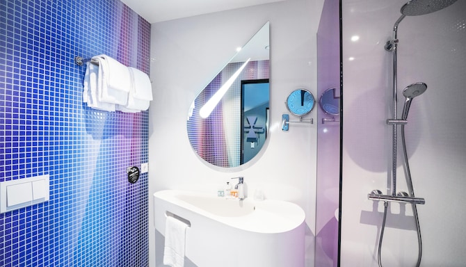 Magic Kloverhuset Harbour Hotel, a member of Radisson Individuals - Superior Room City View Bath