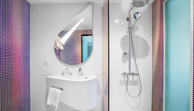 Magic Kloverhuset Harbour Hotel, a member of Radisson Individuals - Superior Room City View Bath