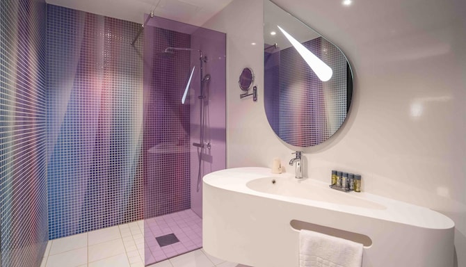 Magic Kloverhuset Harbour Hotel, a member of Radisson Individuals - Junior Suite Bath