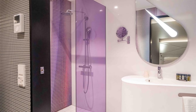 Magic Kloverhuset Harbour Hotel, a member of Radisson Individuals - Junior Suite Bath