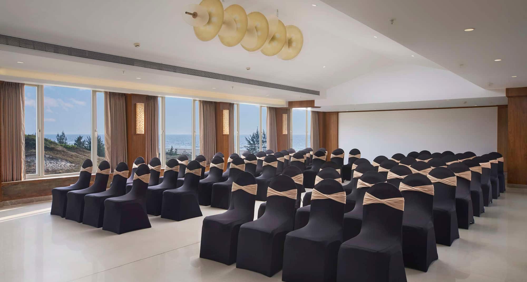 Mandrem Beach Resort, a member of Radisson Individuals Retreats - Ballroom