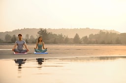 Mandrem Beach Resort, a member of Radisson Individuals Retreats - Yoga Morning