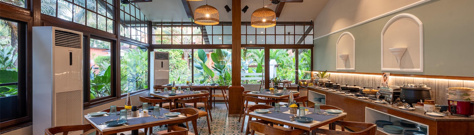 Mandrem Beach Resort, a member of Radisson Individuals Retreats - Sunset Cova Restaurant