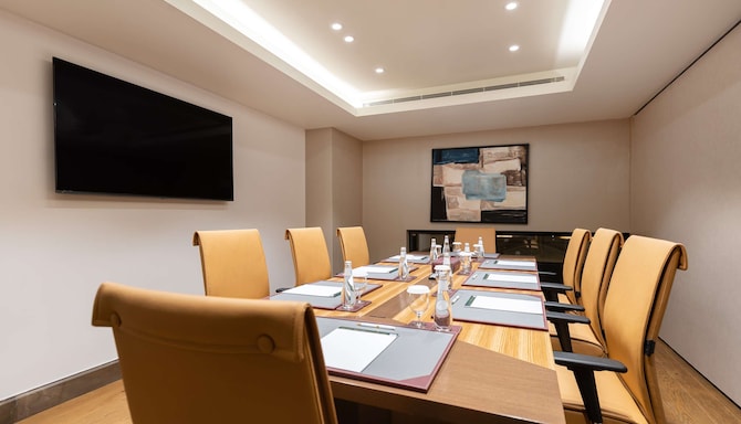 Mansard Riyadh, A Radisson Collection Hotel - Rivoli conference center