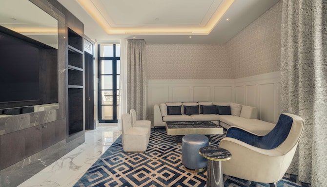 Mansard Riyadh, A Radisson Collection Hotel - Collection Suite sitting area