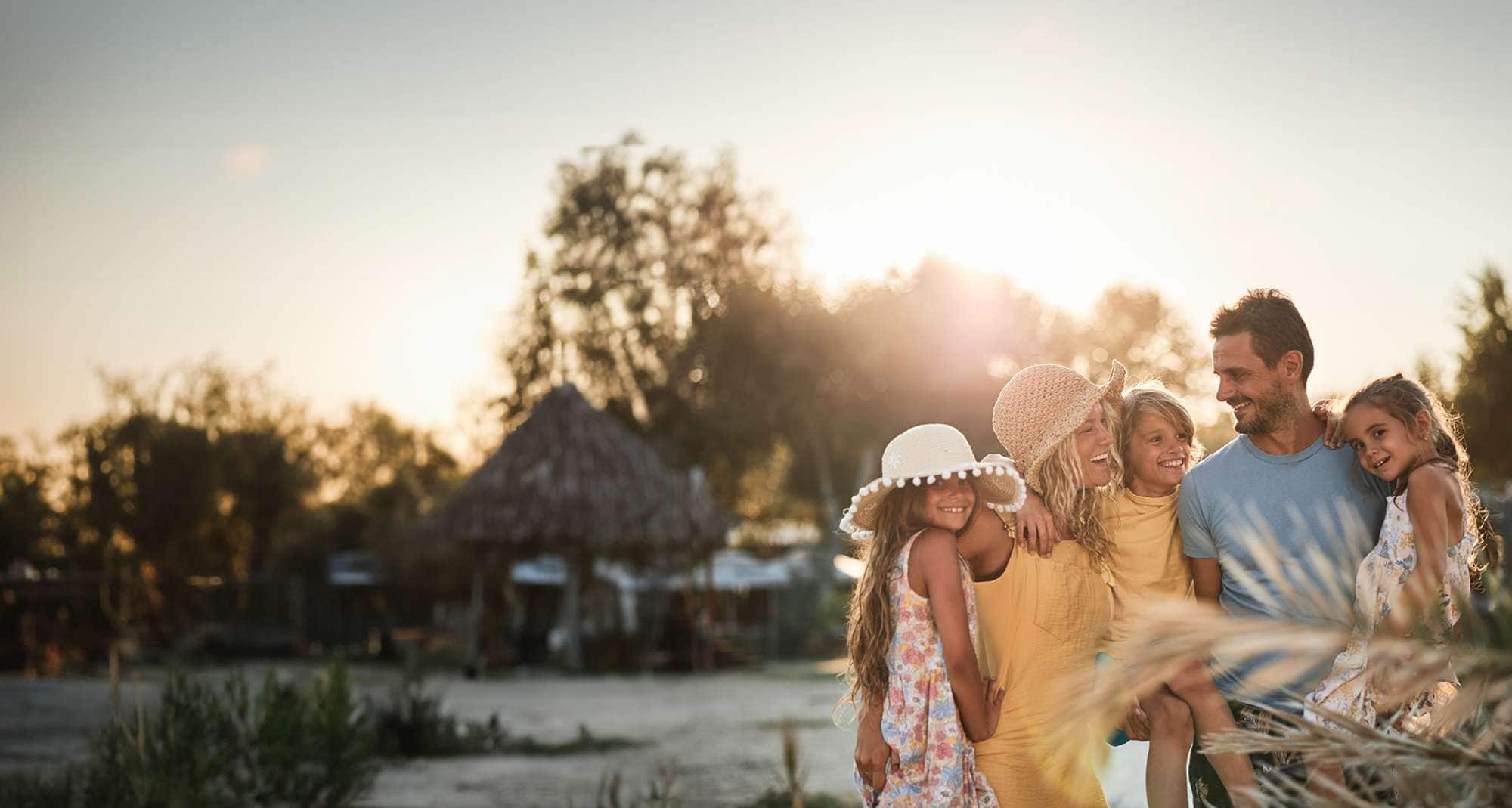 Marketing Campaigns EMEA - BRUZT RH Family Experience Package Home Page Banner