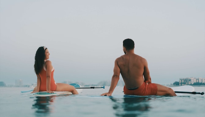 Marketing Campaigns META (DO NOT UPLOAD NEW CONTENT) - Couple by the beach