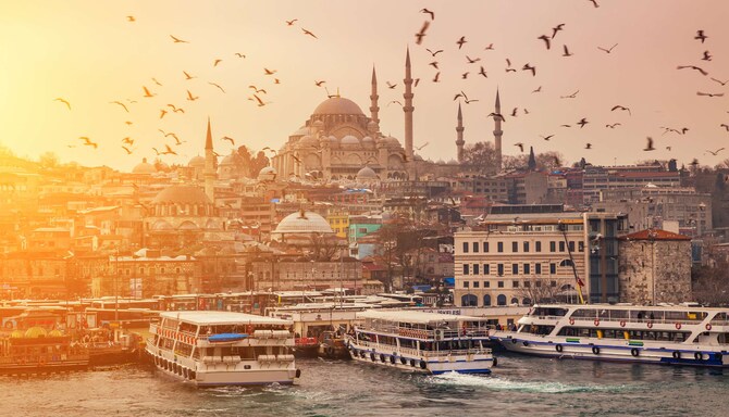 Marketing Campaigns META+MED - BRUZT Destination campaign Istanbul Historic x landing Module NEW