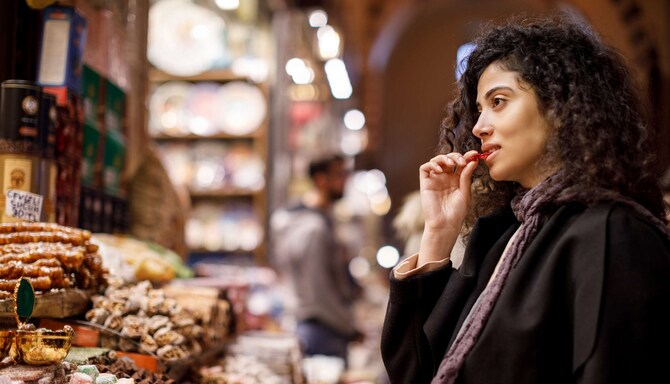 Marketing Campaigns META+MED - BRUZT Destination campaign Istanbul Historic x landing Module Food