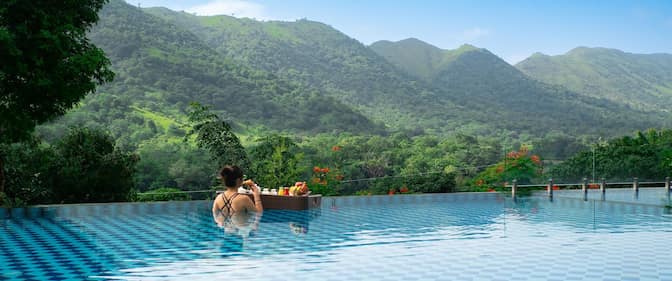 Marketing Campaigns - South Asia - RH India Summer Getaway Landing page xpx