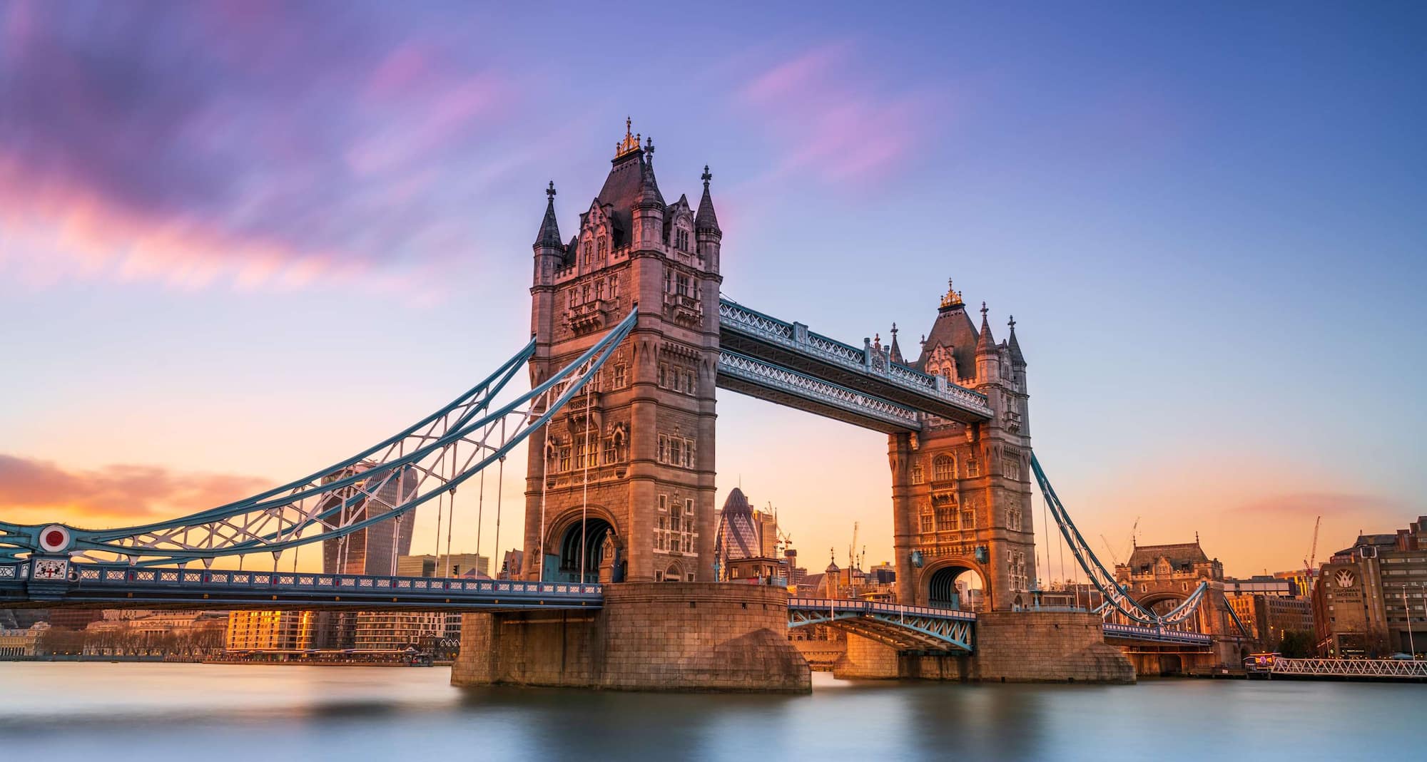 Marketing Campaigns UKIRWE - Tower Bridge, London, UK