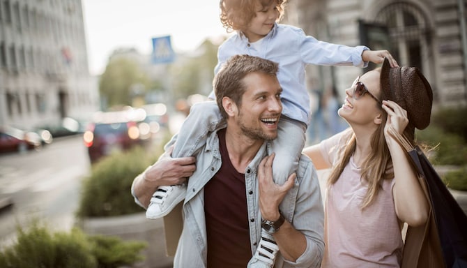 Marketing Campaigns UKIRWE - Summer Family