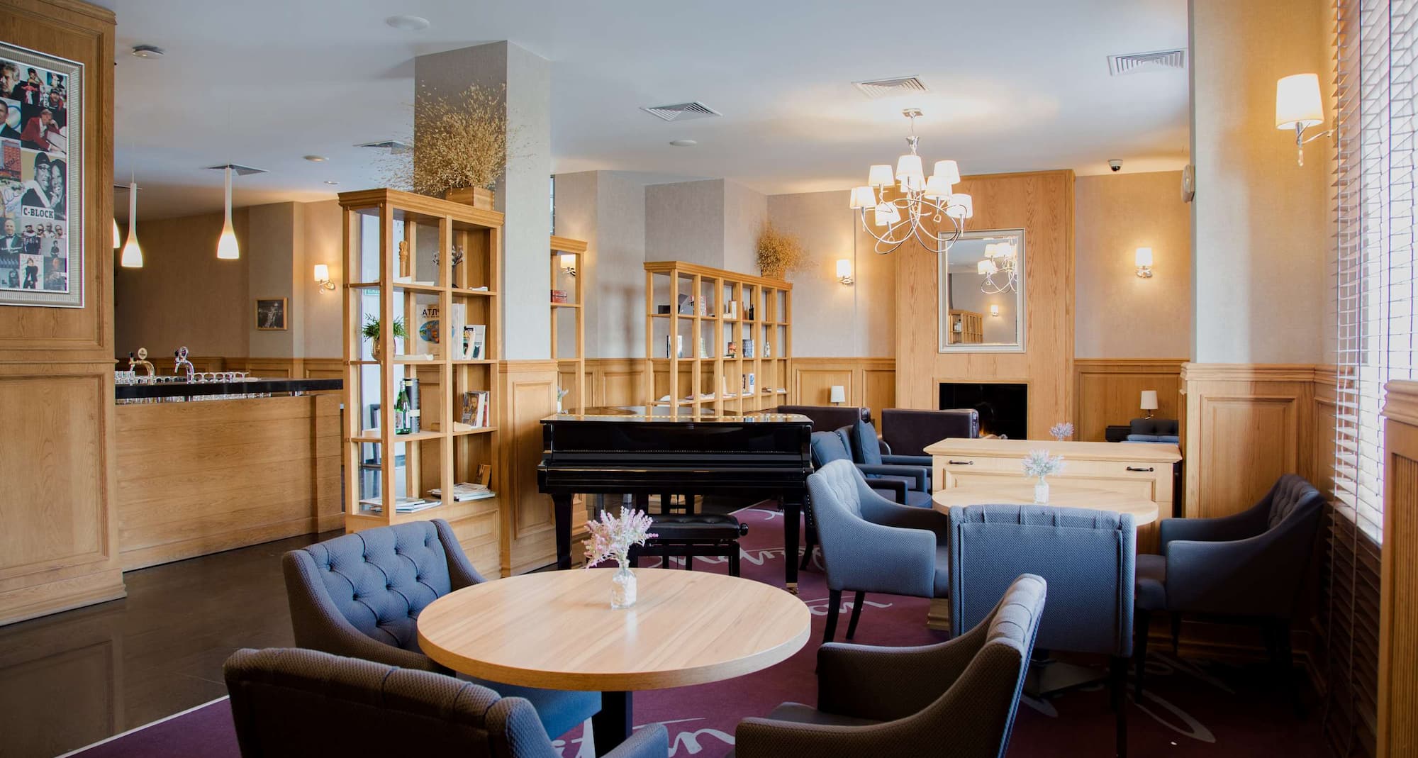 Metropolitan Hotel Sofia, a member of Radisson Individuals - Met Bar