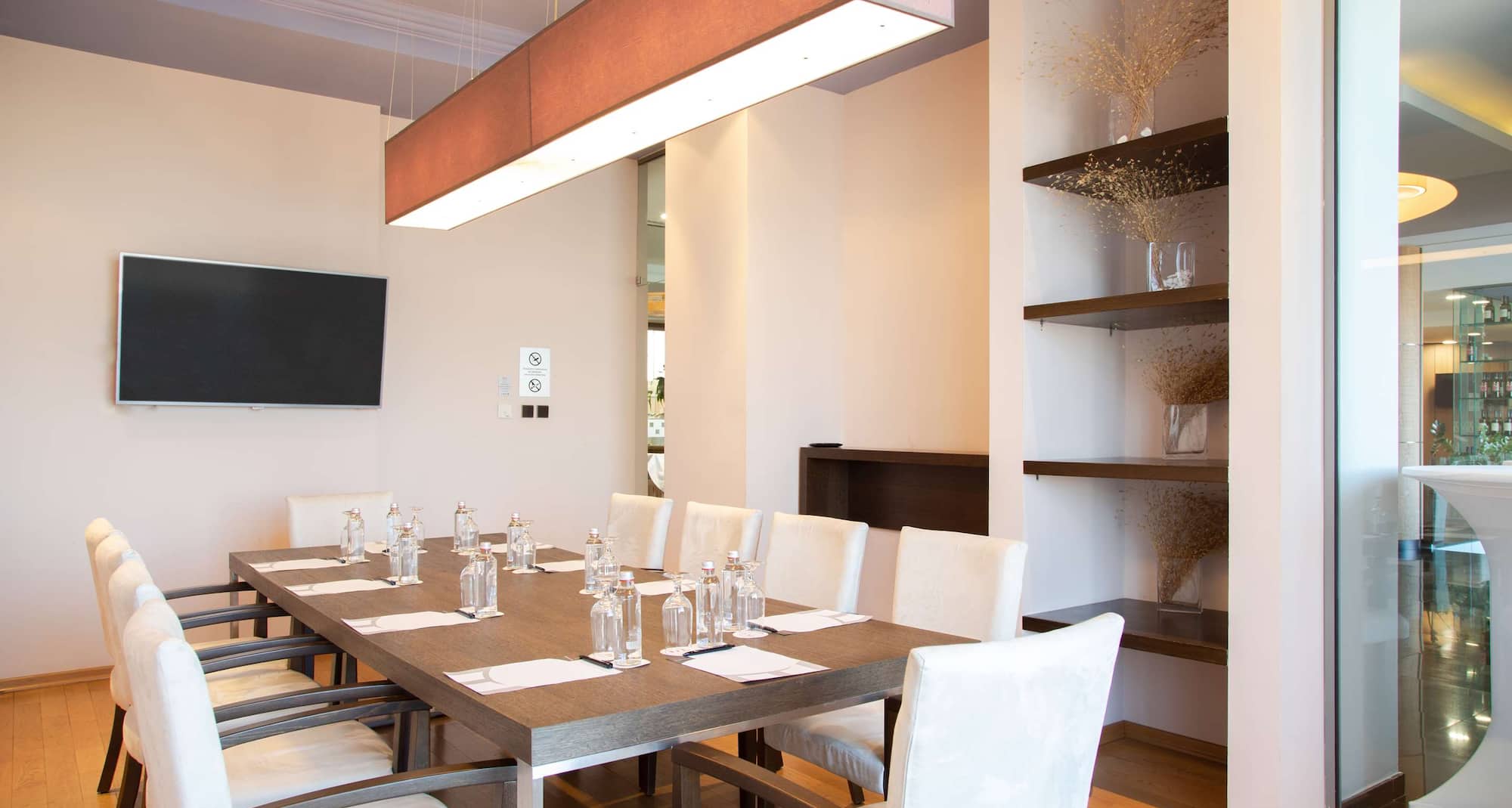 Metropolitan Hotel Sofia, a member of Radisson Individuals - Culinary meeting room