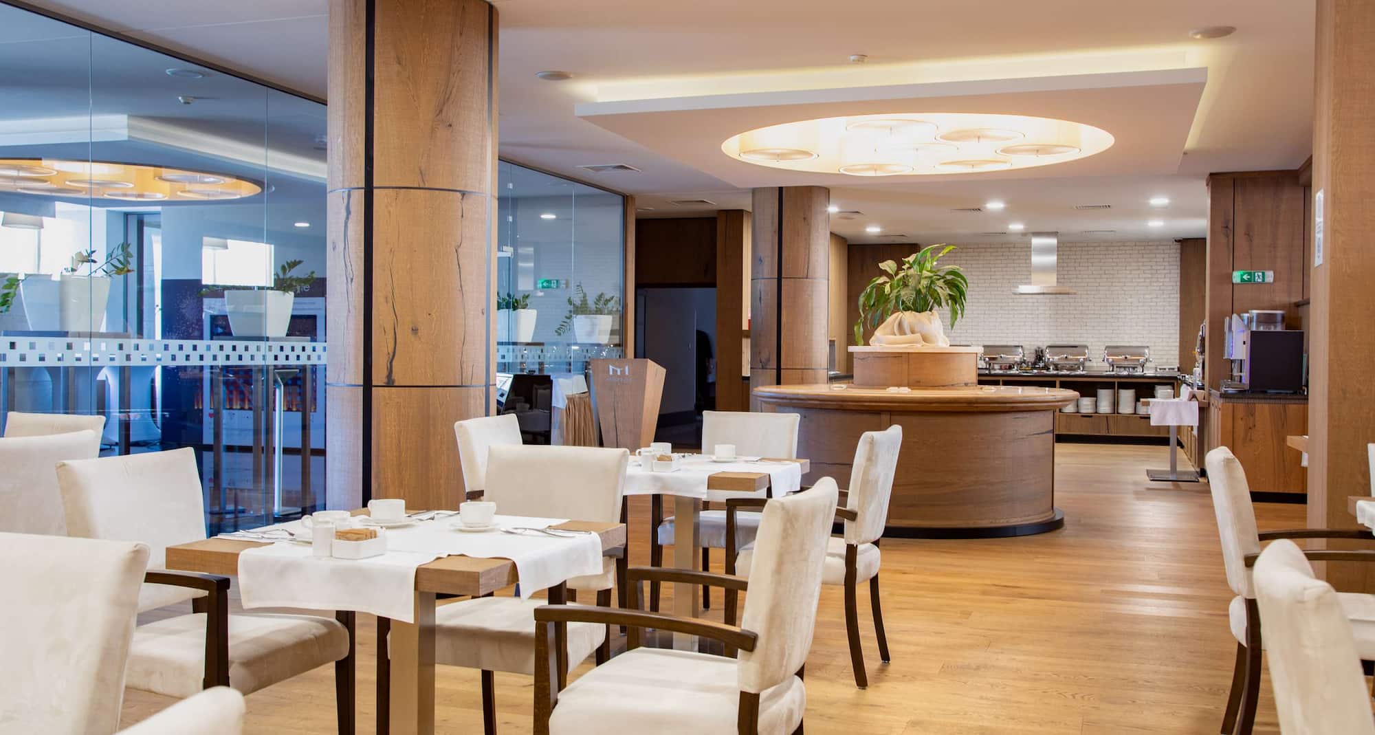 Metropolitan Hotel Sofia, a member of Radisson Individuals - Restaurant