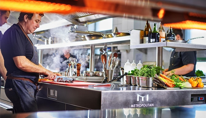 Metropolitan Hotel Sofia, a member of Radisson Individuals - Restaurant