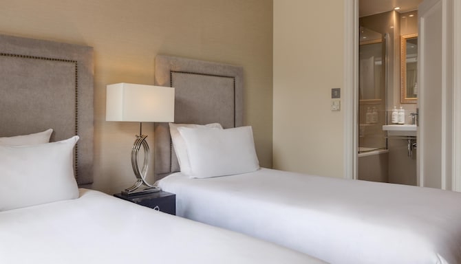 New Bath Hotel & Spa, a member of Radisson Individuals - Standard Twin Room