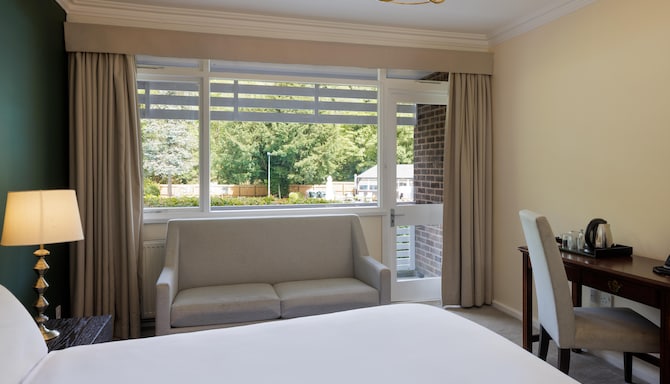 New Bath Hotel & Spa, a member of Radisson Individuals - Standard Room Balcony
