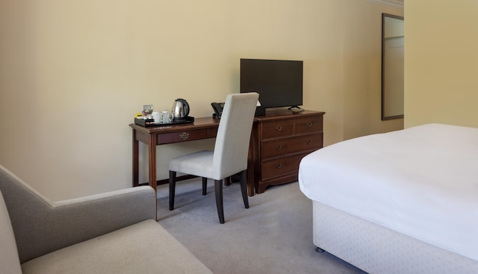 New Bath Hotel & Spa, a member of Radisson Individuals - Standard Room