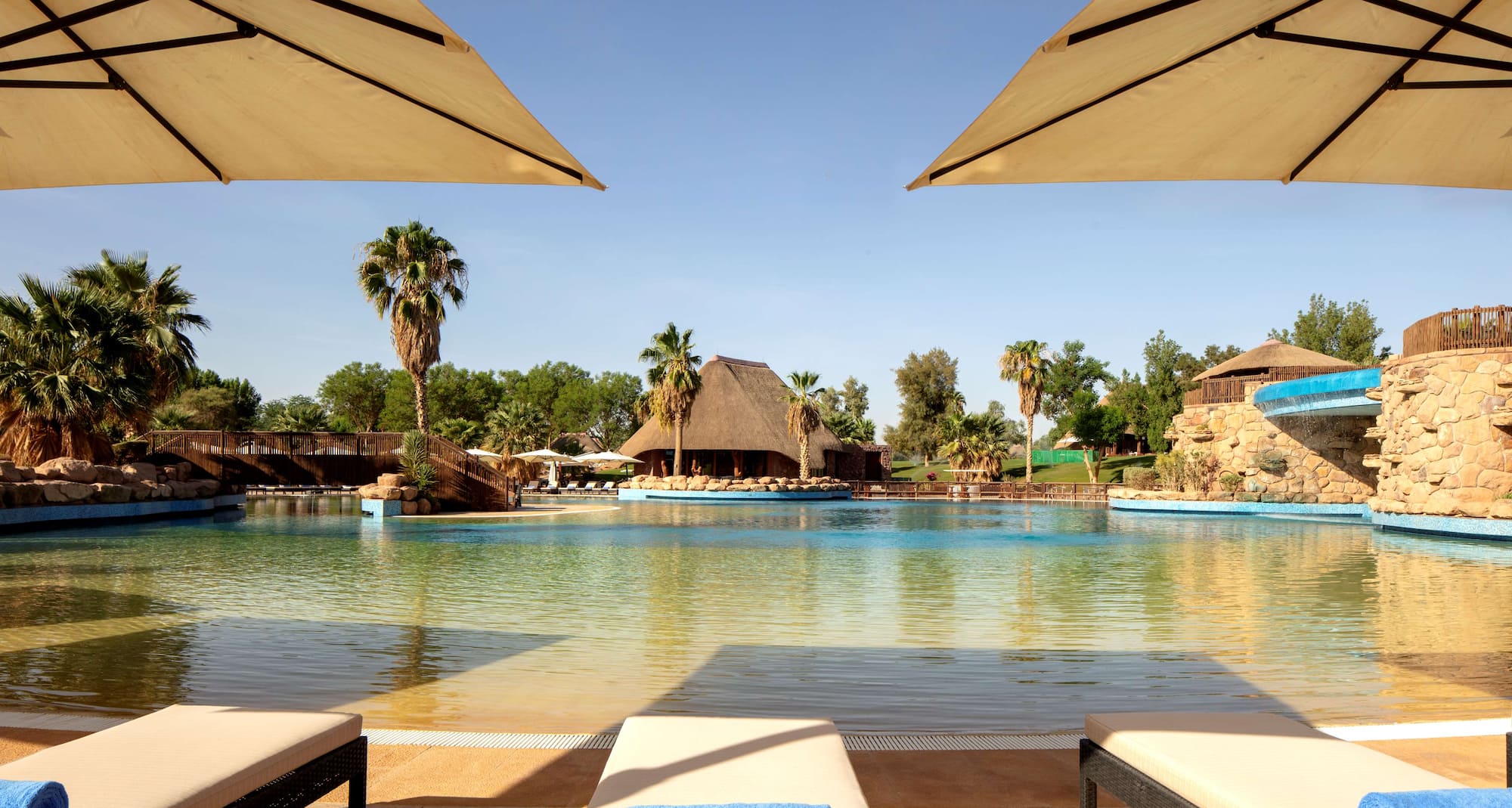 Nofa Riyadh, A Radisson Collection Resort - Outdoor pool