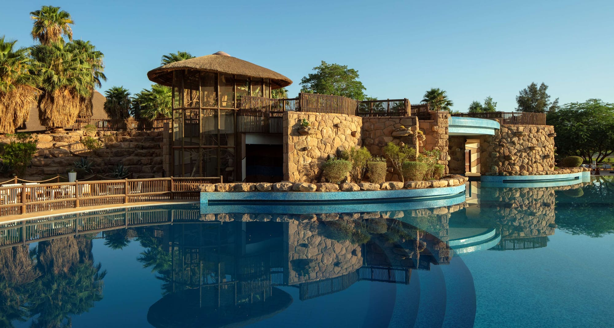 Nofa Riyadh, A Radisson Collection Resort - Outdoor pool