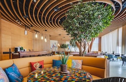 منتجع نوفا الرياض، راديسون كوليكشن - المطعم