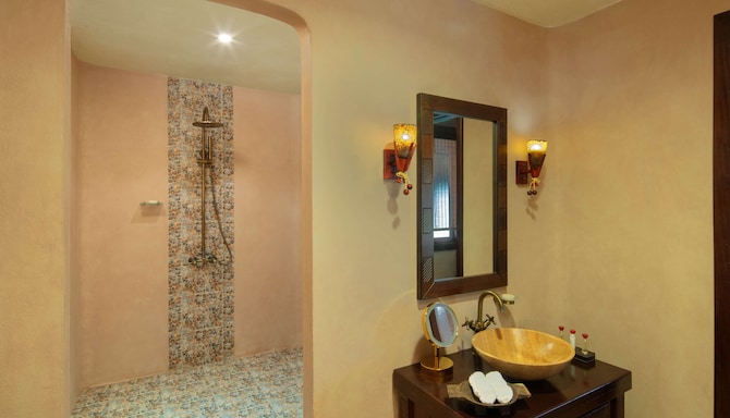 Nofa Riyadh, A Radisson Collection Resort - Two bedroom terrace Bathroom