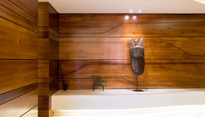 Noom Hotel Dakar Sea Plaza, a member of Radisson Individuals - Royal Suite Bathroom