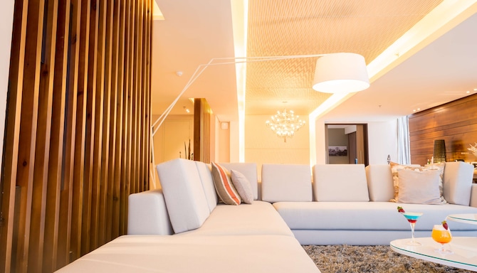 Noom Hotel Dakar Sea Plaza, a member of Radisson Individuals - Royal Suite