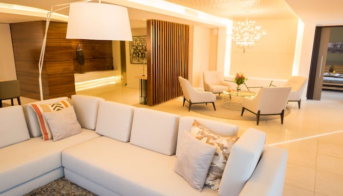 Noom Hotel Dakar Sea Plaza, a member of Radisson Individuals - Royal Suite Living Room