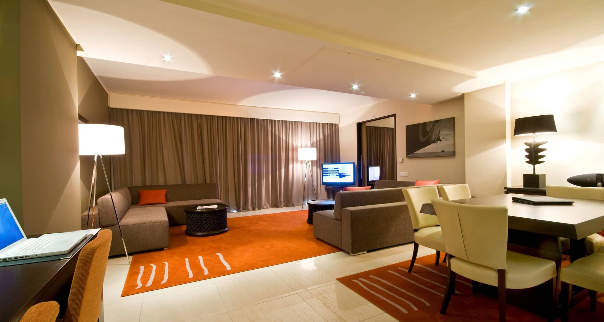 Noom Hotel Dakar Sea Plaza, a member of Radisson Individuals - Suite