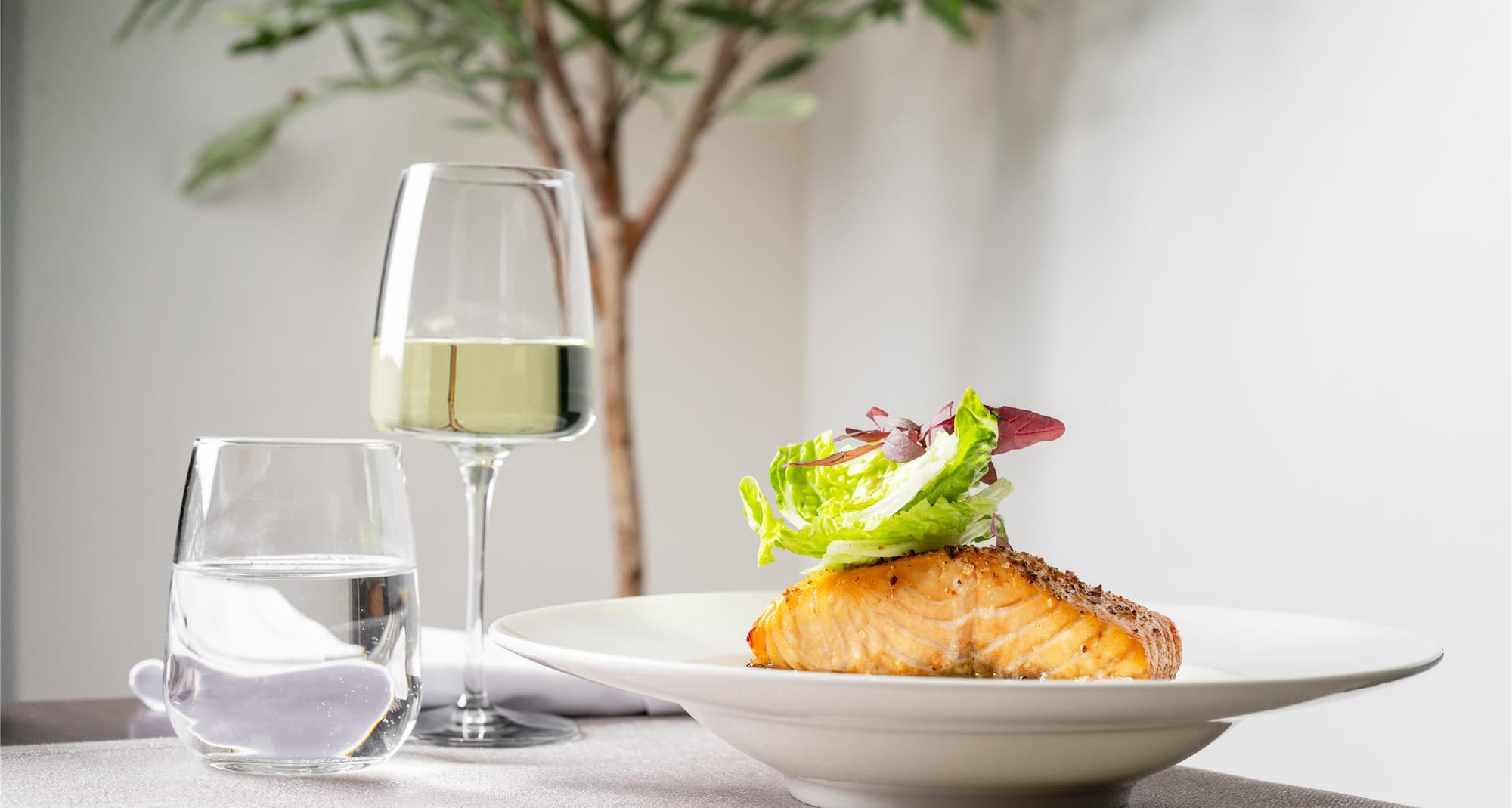 Palace Hotel Tallinn, a member of Radisson Individuals - Cafe Palace A la Carte menu