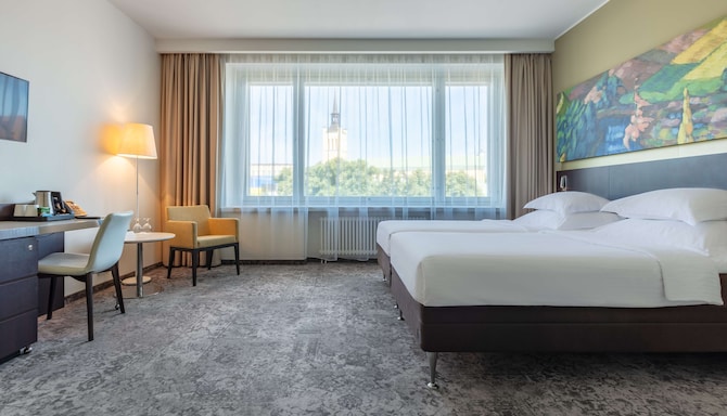 Palace Hotel Tallinn, a member of Radisson Individuals - Superior Room with Freedom Square view